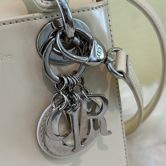 💯Authentic Lady Dior Micro Cream Bag with Silver Hardware🍀 - Picture 11 of 17